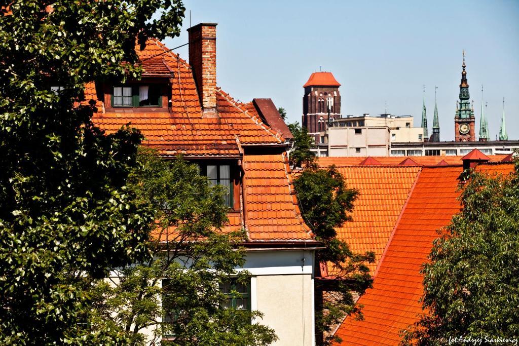 Ds Cztery Pory Roku Hostel Gdansk Exterior photo
